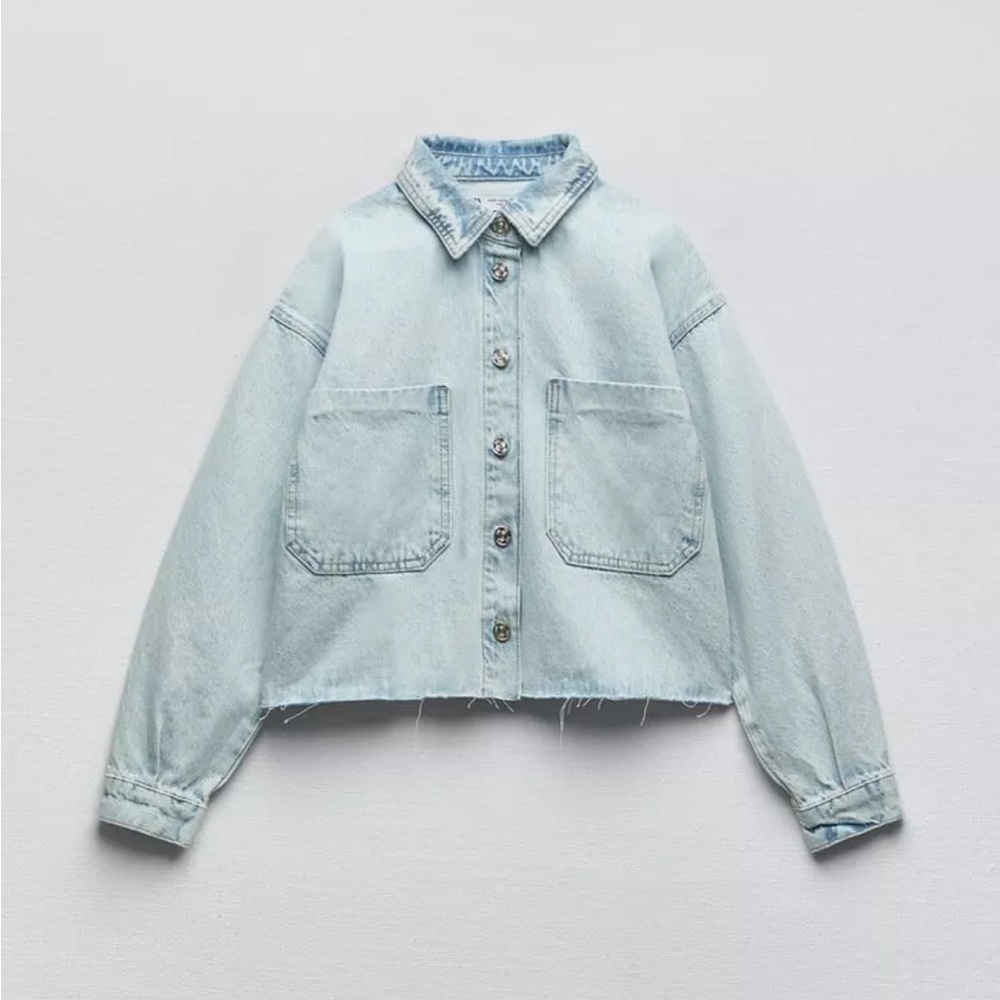 ZARA Cropped Denim Jacket - size M - Picture 3 of 9